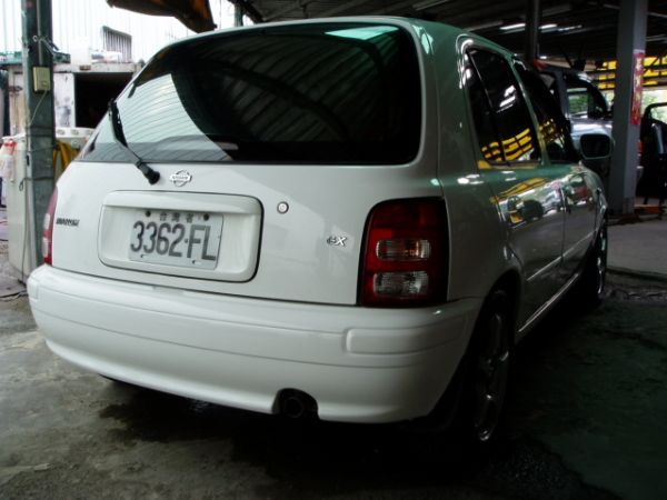 2003年 NISSAN MARCH 1.3 5D 自排 照片4